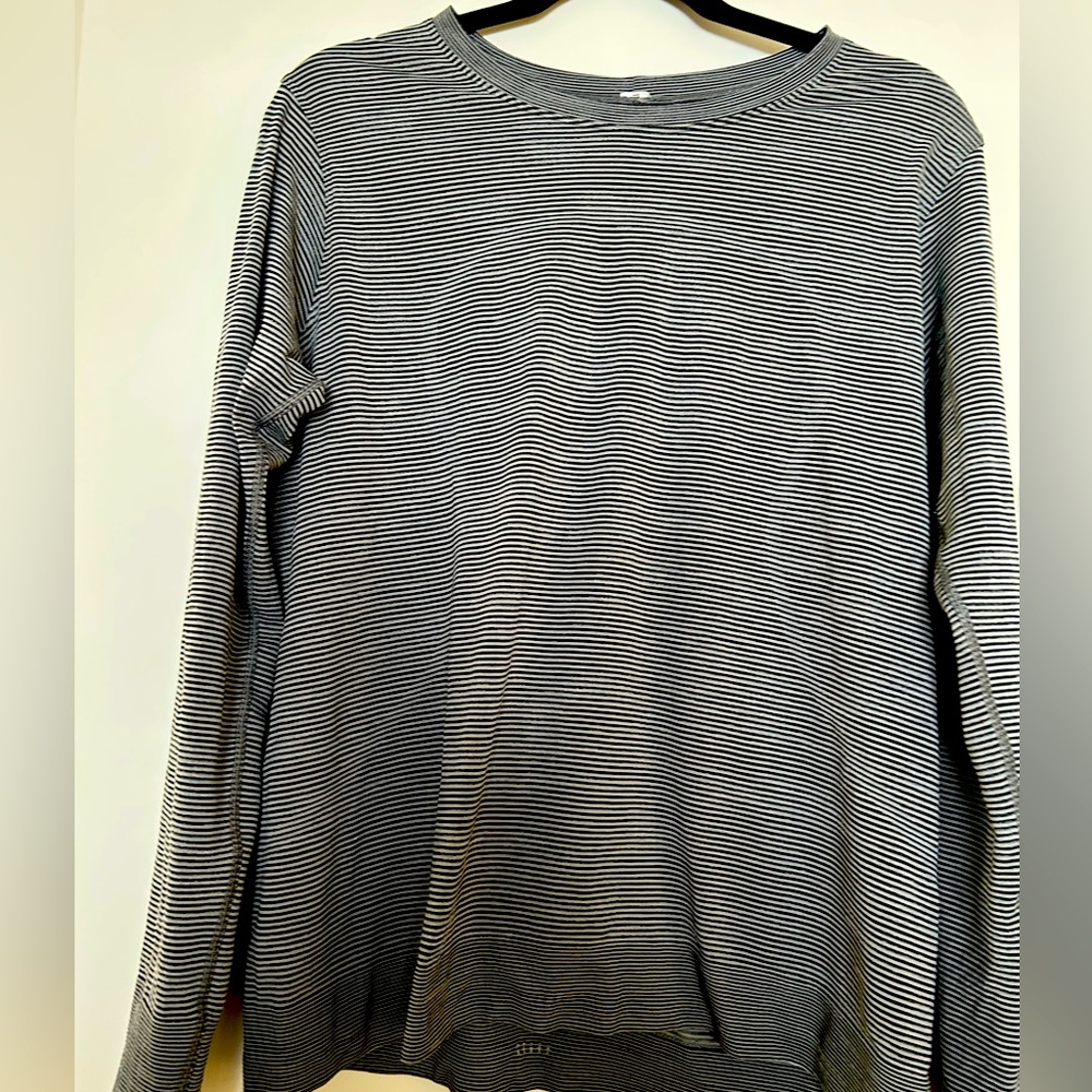 Lululemon relaxed swiftly long sleeve shirt…. Black and grey thin stripe